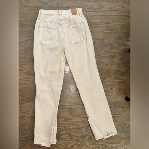 We The Free Ivory Cream High Waisted Distressed Jeans Womens size 29 Free People - Picture 14 of 14
